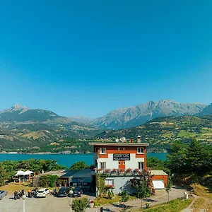 https://hotel-eden-lac.fr-provencehotel.com