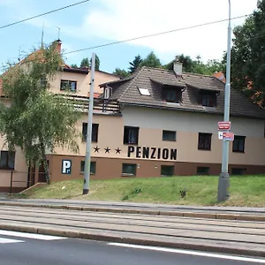 Chaloupka 3* Praag