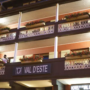 https://hotel-val-deste.hotels-rhonealpes.com